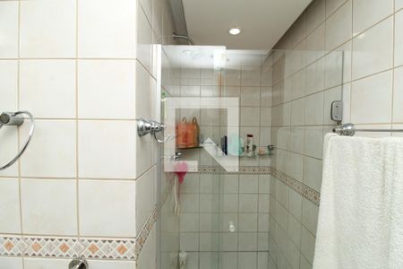 Apartamento à venda com 240m², 3 quartos e 2 vagasBanheiro Social