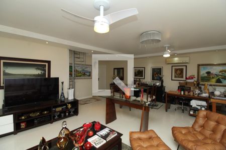 Apartamento à venda com 240m², 3 quartos e 2 vagasSala