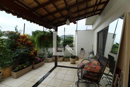 Apartamento à venda com 240m², 3 quartos e 2 vagasVaranda