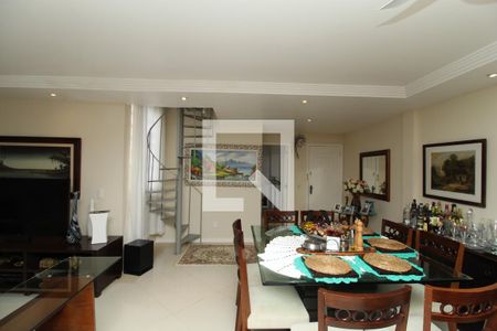 Apartamento à venda com 240m², 3 quartos e 2 vagasSala