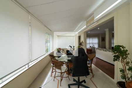 Varanda Sala de casa à venda com 3 quartos, 550m² em Fazenda Morumbi, São Paulo