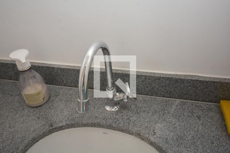 Apartamento à venda com 33m², 1 quarto e sem vagaBanheiro - Torneira