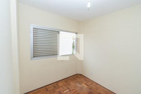Apartamento à venda com 100m², 3 quartos e 1 vagaQuarto 2
