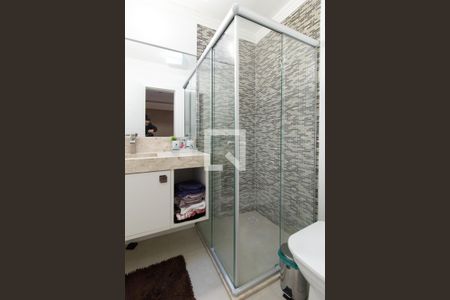 Casa à venda com 207m², 3 quartos e 3 vagasBanheiro Corredor