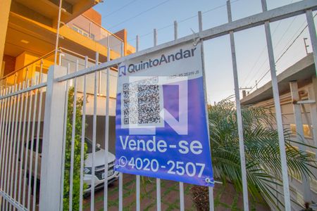 Casa à venda com 207m², 3 quartos e 3 vagasFachada