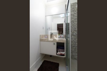 Casa à venda com 207m², 3 quartos e 3 vagasBanheiro Corredor