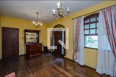 Sala 1 de casa de condomínio para alugar com 6 quartos, 1000m² em Ouro Velho Mansões, Nova Lima