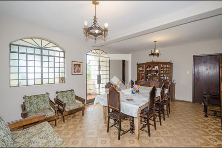 Sala 2 de casa de condomínio para alugar com 6 quartos, 1000m² em Ouro Velho Mansões, Nova Lima