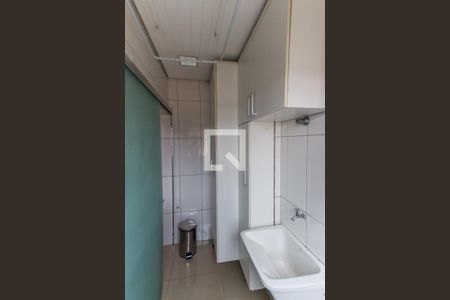 Apartamento à venda com 68m², 2 quartos e 1 vagaÁrea de Serviço