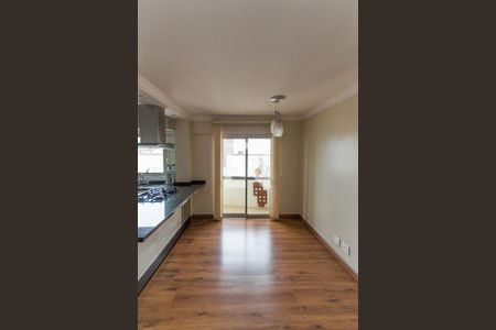 Sala de apartamento para alugar com 2 quartos, 68m² em Vila Medeiros, São Paulo
