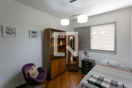Quarto 1 de apartamento para alugar com 3 quartos, 125m² em Ipiranga, Belo Horizonte