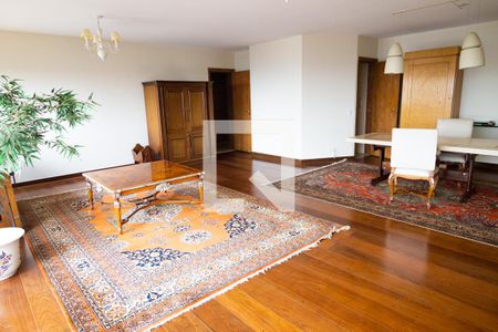 Sala de apartamento para alugar com 3 quartos, 180m² em Morumbi, São Paulo
