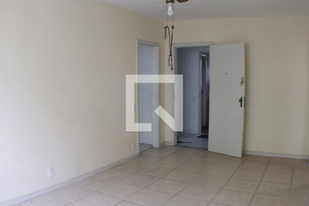 Sala de apartamento para alugar com 1 quarto, 46m² em Pechincha, Rio de Janeiro