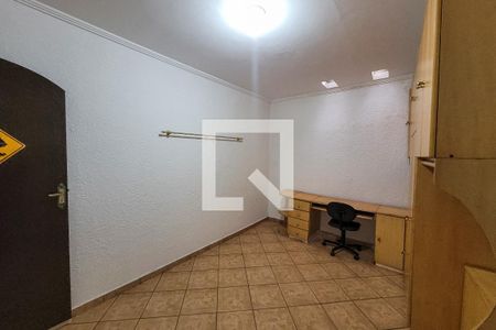 Casa à venda com 225m², 5 quartos e 2 vagas Casa à venda com 225m², 5 quartos e 2 vagasQuarto 2