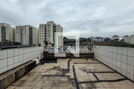 Casa à venda com 225m², 5 quartos e 2 vagas Casa à venda com 225m², 5 quartos e 2 vagasLaje