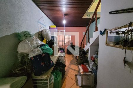 Casa à venda com 225m², 5 quartos e 2 vagas Casa à venda com 225m², 5 quartos e 2 vagasEdícula