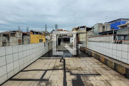 Casa à venda com 225m², 5 quartos e 2 vagas Casa à venda com 225m², 5 quartos e 2 vagasLaje