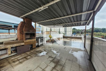 Casa à venda com 225m², 5 quartos e 2 vagas Casa à venda com 225m², 5 quartos e 2 vagasLaje