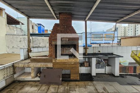 Casa à venda com 225m², 5 quartos e 2 vagas Casa à venda com 225m², 5 quartos e 2 vagasLaje