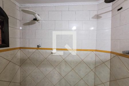 Casa à venda com 225m², 5 quartos e 2 vagas Casa à venda com 225m², 5 quartos e 2 vagasBanheiro Social