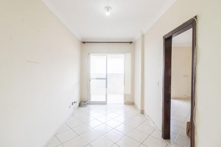 Sala de apartamento para alugar com 3 quartos, 90m² em Ocian, Praia Grande