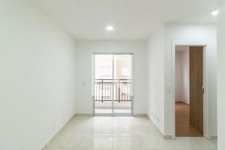 Apartamento para alugar com 42m², 2 quartos e 1 vaga Apartamento para alugar com 42m², 2 quartos e 1 vagaSala