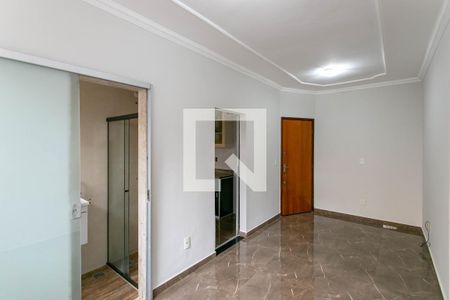 Sala de apartamento para alugar com 3 quartos, 50m² em Jaqueline, Belo Horizonte