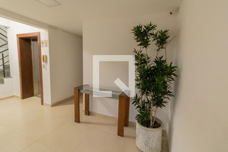 Apartamento à venda com 80m², 2 quartos e 1 vagaHall de Entrada