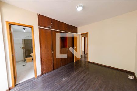 Apartamento à venda com 110m², 3 quartos e 2 vagasSuíte