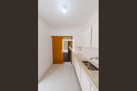 Apartamento à venda com 110m², 3 quartos e 2 vagasCozinha