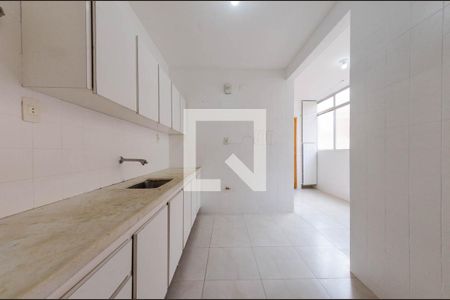 Apartamento à venda com 110m², 3 quartos e 2 vagasCozinha