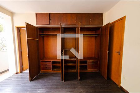 Apartamento à venda com 110m², 3 quartos e 2 vagasSuíte