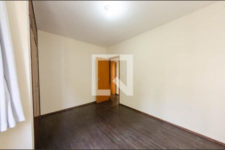 Apartamento à venda com 110m², 3 quartos e 2 vagasQuarto 2