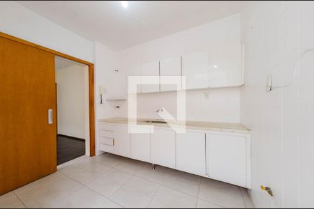 Apartamento à venda com 110m², 3 quartos e 2 vagasCozinha