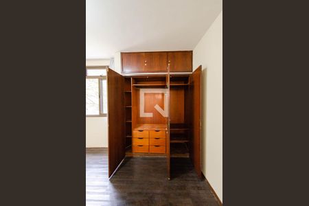 Apartamento à venda com 110m², 3 quartos e 2 vagasQuarto 2