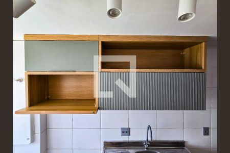 Apartamento para alugar com 53m², 2 quartos e 1 vaga Apartamento para alugar com 53m², 2 quartos e 1 vagaCozinha - Armários