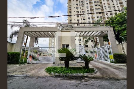Apartamento para alugar com 53m², 2 quartos e 1 vaga Apartamento para alugar com 53m², 2 quartos e 1 vagaFachada