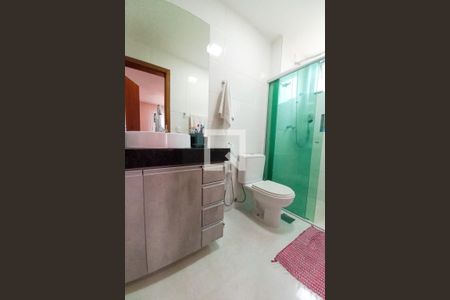 Apartamento à venda com 100m², 3 quartos e 2 vagas Apartamento à venda com 100m², 3 quartos e 2 vagasBanheiro da Suíte