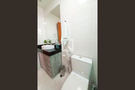 Apartamento à venda com 100m², 3 quartos e 2 vagas Apartamento à venda com 100m², 3 quartos e 2 vagasBanheiro da Suíte
