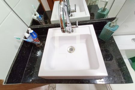 Apartamento à venda com 100m², 3 quartos e 2 vagas Apartamento à venda com 100m², 3 quartos e 2 vagasBanheiro Social