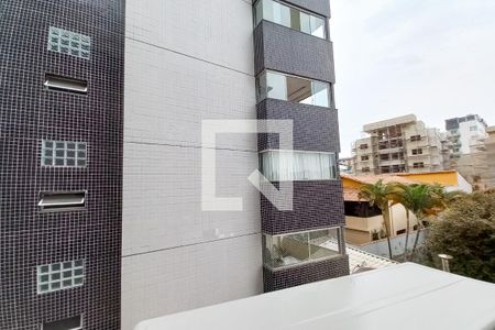 Apartamento à venda com 100m², 3 quartos e 2 vagas Apartamento à venda com 100m², 3 quartos e 2 vagasVista da Área de Serviço
