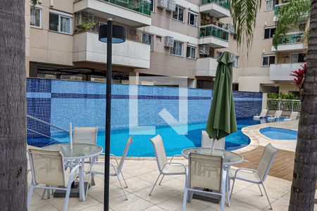 Apartamento à venda com 93m², 3 quartos e 1 vaga Apartamento à venda com 93m², 3 quartos e 1 vagapiscina