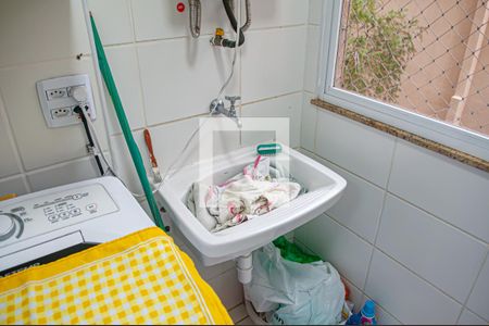 Apartamento à venda com 93m², 3 quartos e 1 vaga Apartamento à venda com 93m², 3 quartos e 1 vagaCozinha e Área de Serviço