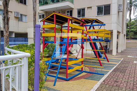 Apartamento à venda com 93m², 3 quartos e 1 vaga Apartamento à venda com 93m², 3 quartos e 1 vagaplayground