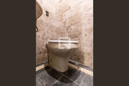 Casa para alugar com 220m², 3 quartos e 3 vagasLavabo 2