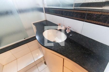 Casa para alugar com 220m², 3 quartos e 3 vagasSuíte