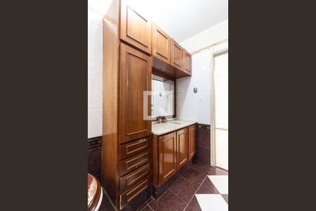 Casa para alugar com 220m², 3 quartos e 3 vagasSuíte