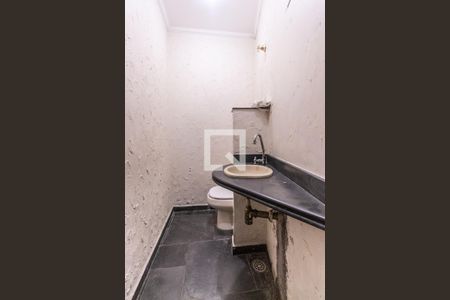 Casa para alugar com 220m², 3 quartos e 3 vagasLavabo 1