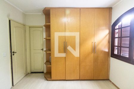 Casa para alugar com 220m², 3 quartos e 3 vagasQuarto 2