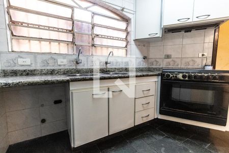 Casa para alugar com 220m², 3 quartos e 3 vagasCozinha